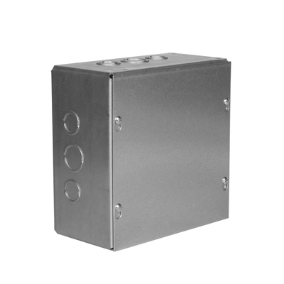 Caja Extra Grande 15″x15″x 4″/ Profundidad 4″/Entradas Laterales – Finales 4 Entradas de 1/2″- 3/4″, 2 Entradas de 3/4″ – 1″ y 2 Entradas de 1″- 1 1/4″/ Incluye tapa / Incluye tapa.