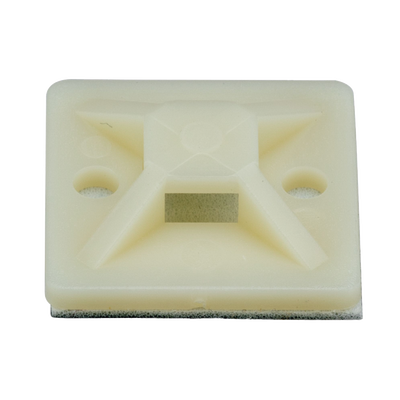 Montaje-Sujetador Adhesivo STRONGHOLD de 4 Vías de 1″ x 1″ x 1/4″, Color Natural,  Nylon 6.6 Retardante de Llamas V-2, Paquete de 100pz