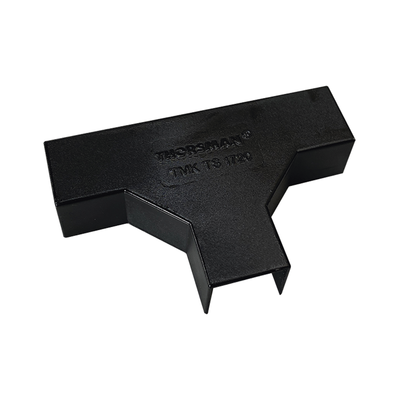 Sección en «T» Color Negro de PVC Auto Extinguible, Para Canaleta TMK-1720-N-CC (5240-02003)